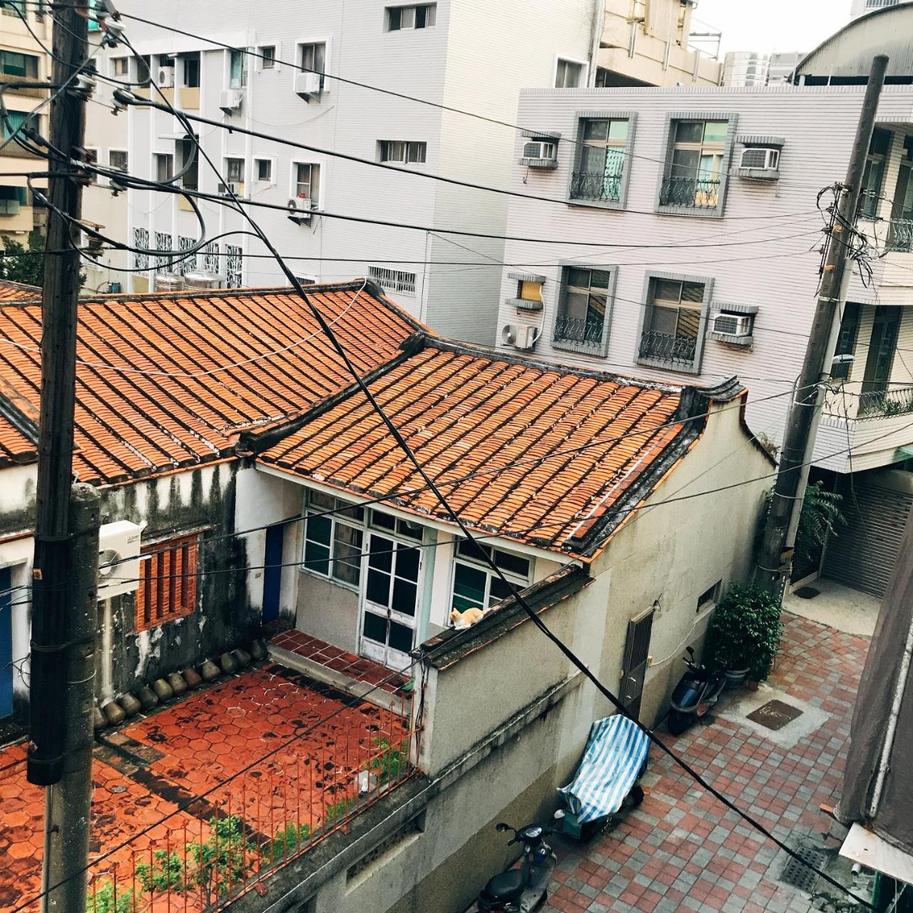 A Fat At Home Tainan Extérieur photo